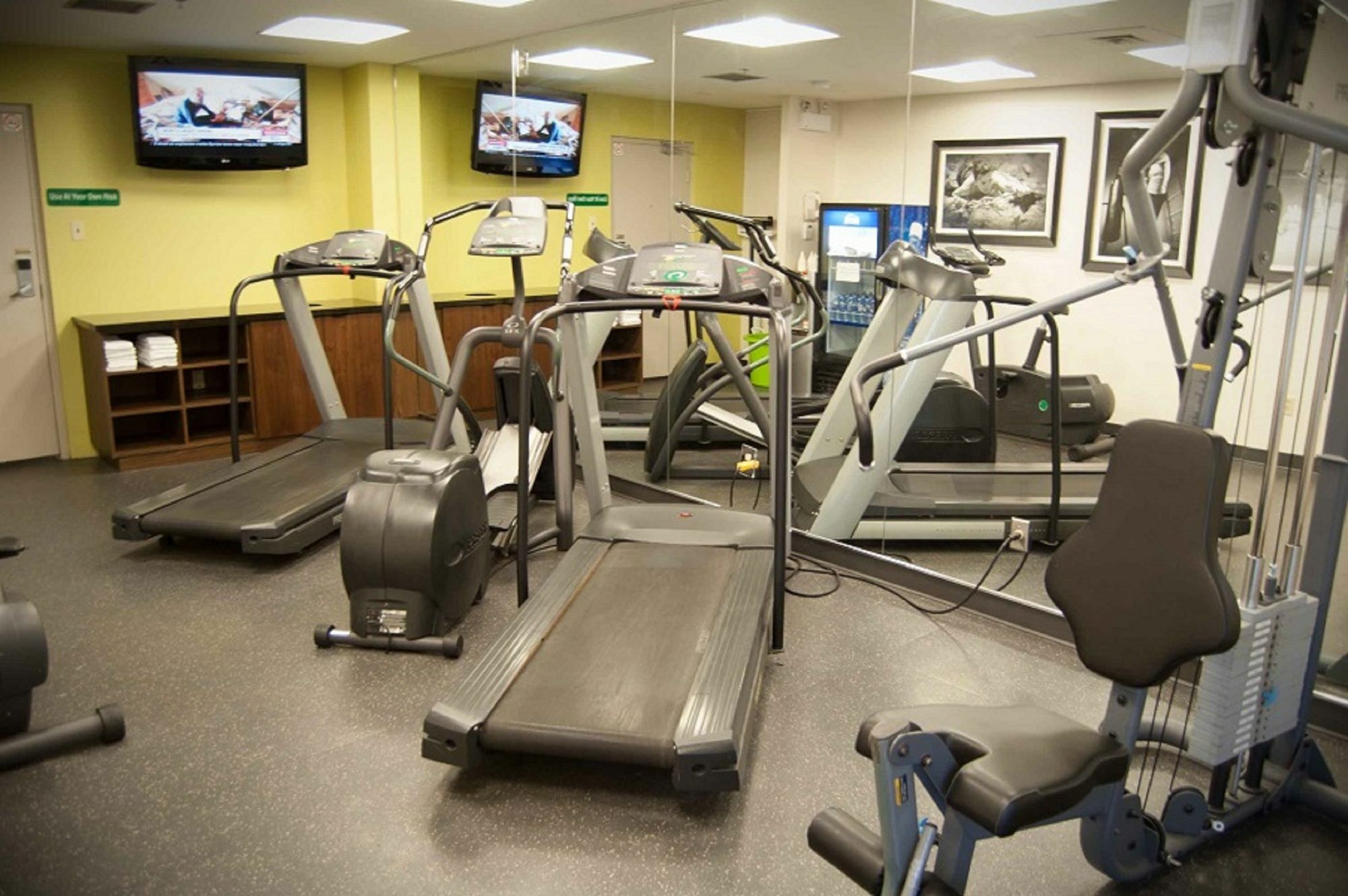 Holiday Inn Guelph Hotel & Conference Centre, An Ihg Hotel Ngoại thất bức ảnh