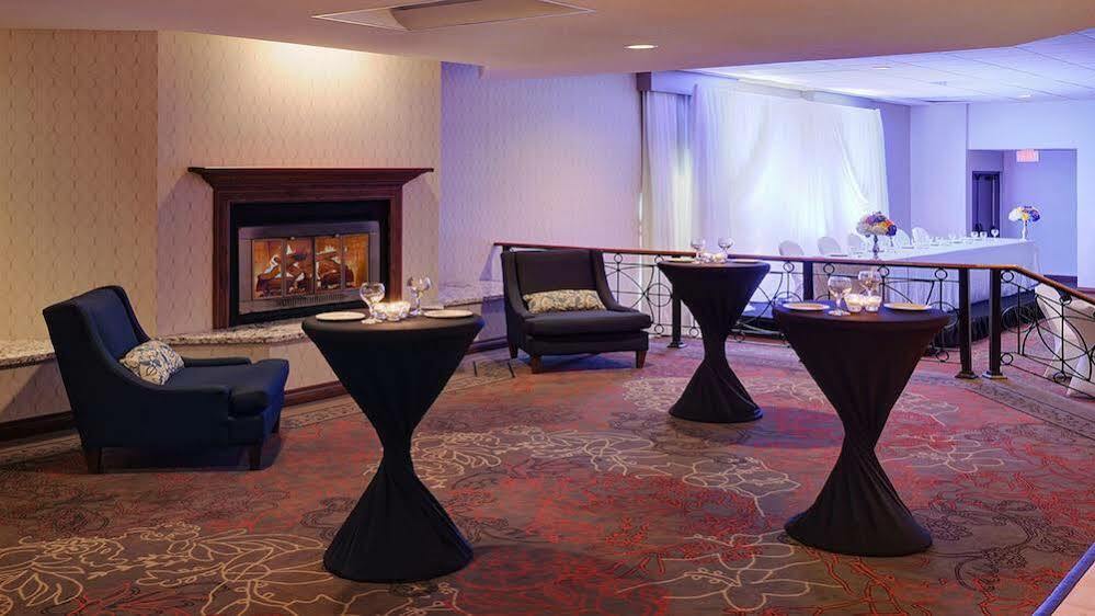 Holiday Inn Guelph Hotel & Conference Centre, An Ihg Hotel Ngoại thất bức ảnh