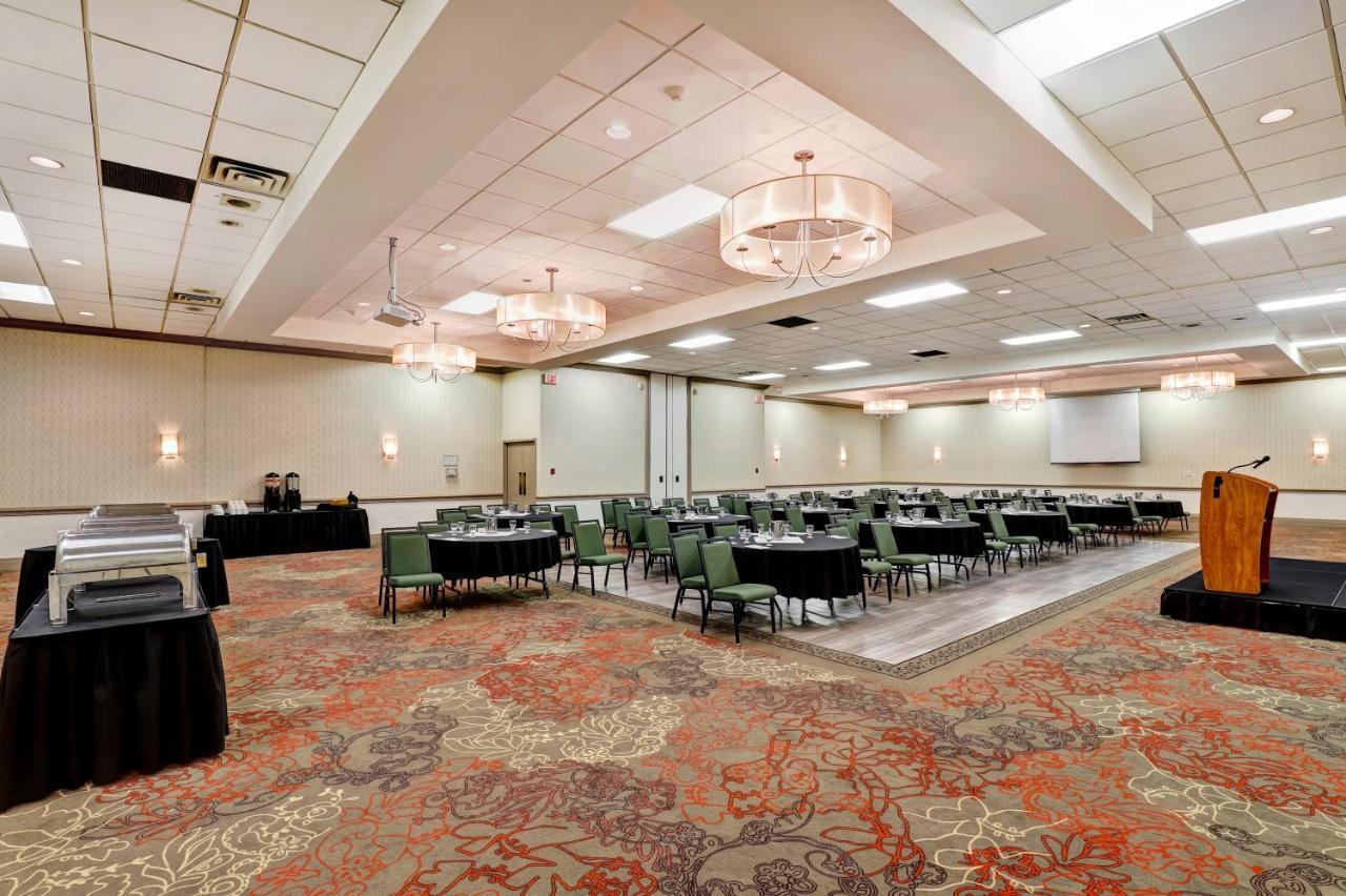 Holiday Inn Guelph Hotel & Conference Centre, An Ihg Hotel Ngoại thất bức ảnh