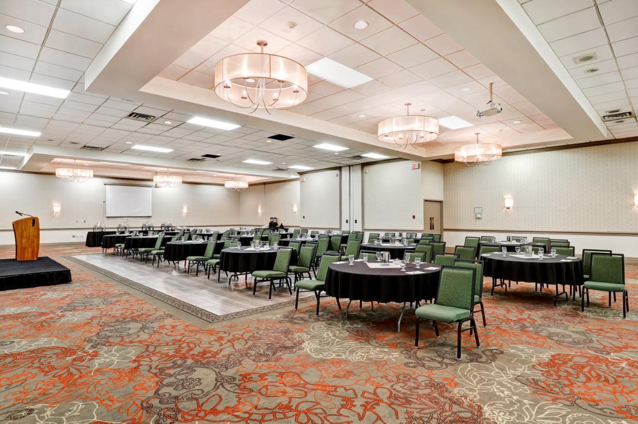 Holiday Inn Guelph Hotel & Conference Centre, An Ihg Hotel Ngoại thất bức ảnh