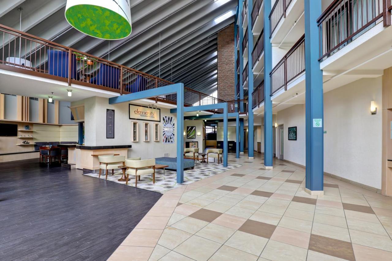Holiday Inn Guelph Hotel & Conference Centre, An Ihg Hotel Ngoại thất bức ảnh
